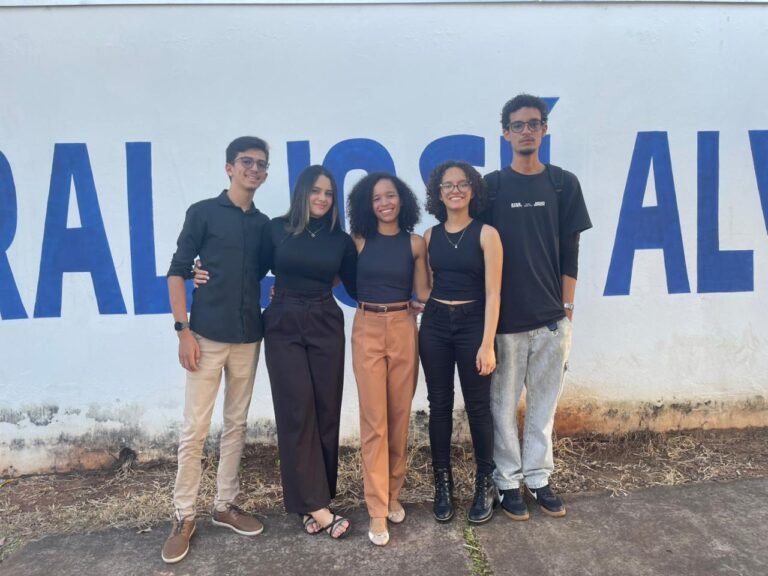 Projeto: Honra e Cliques – Liberdade e Responsabilidade na web